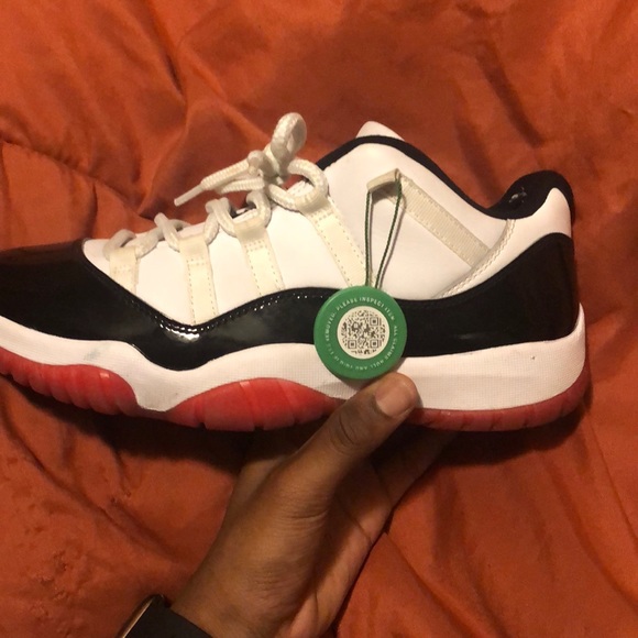 Jordan Other - Jordan 11 “Bred Concord” Size 9